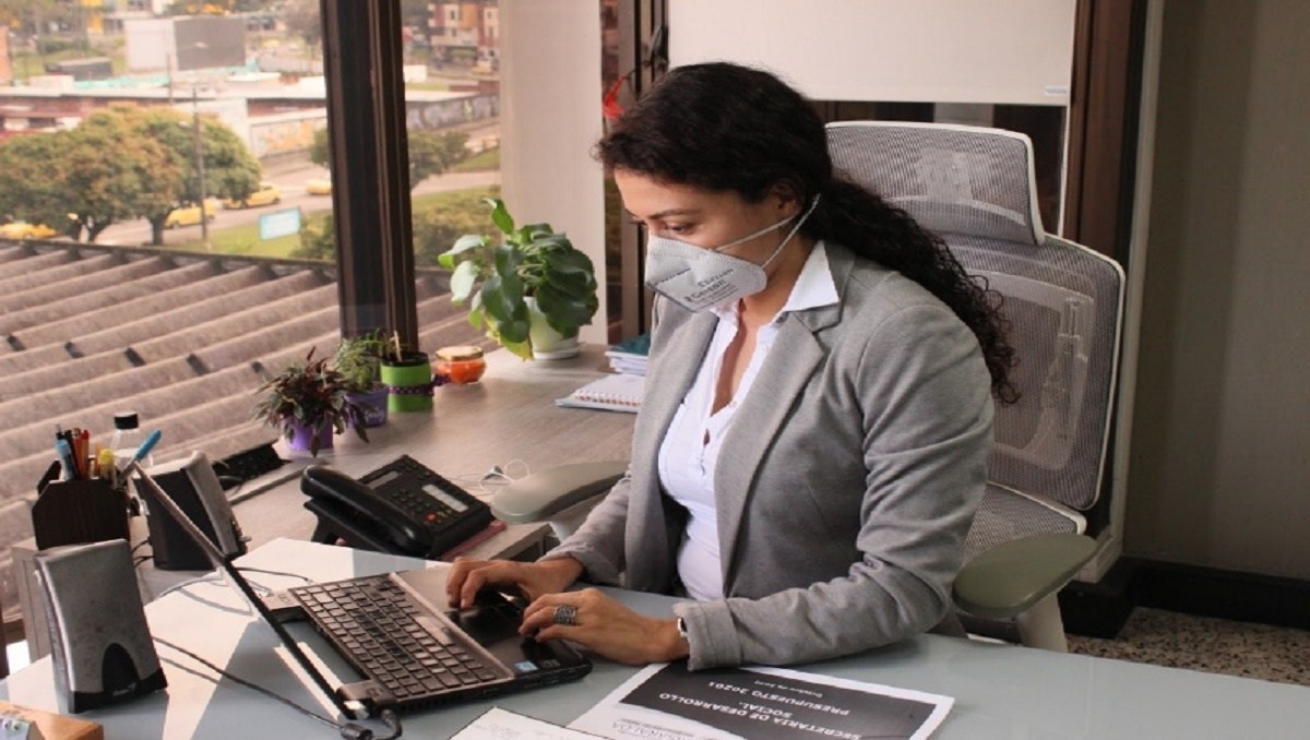 La Política Pública para la población LGTBI estaría lista en el primer semestre 2021 dlvr.it/RlDXzs