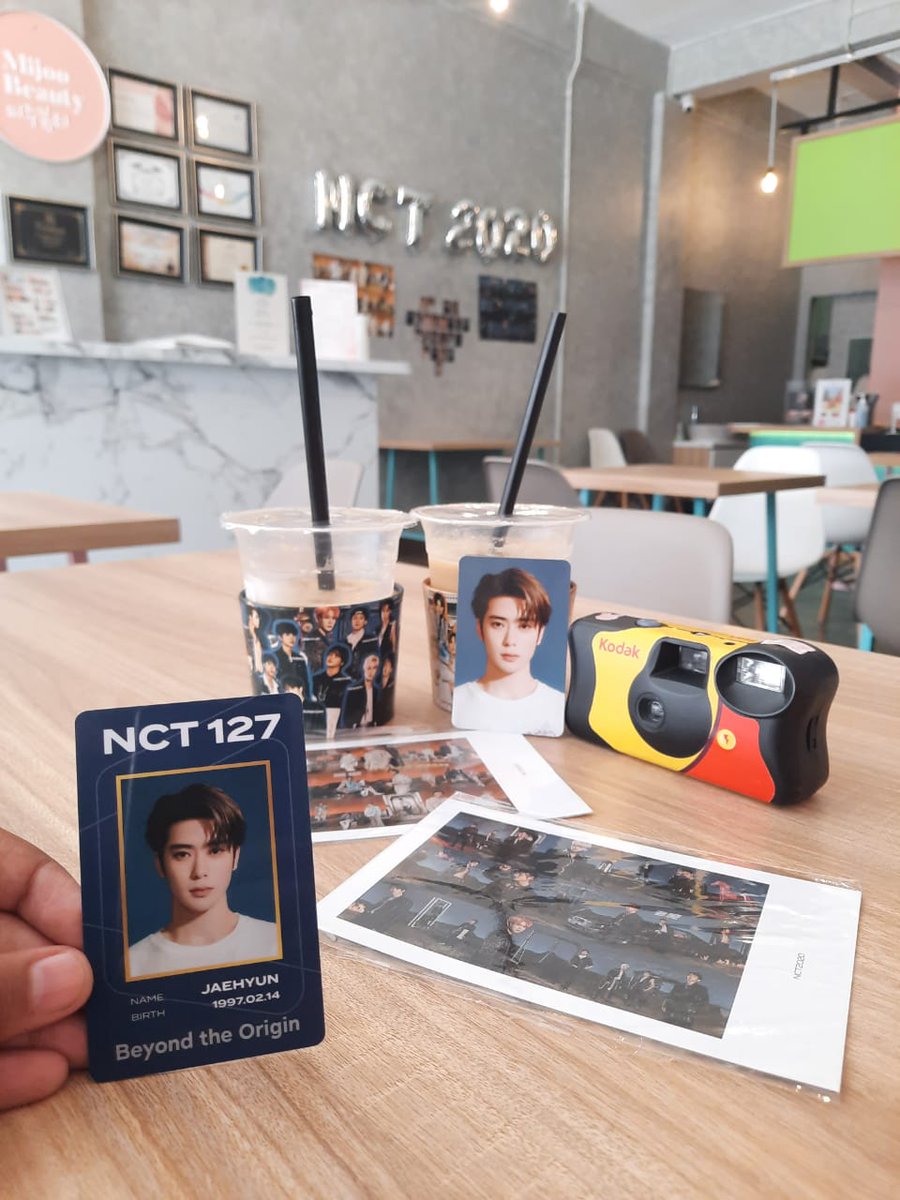 hcjaehyun's tweet photo. happy sunday everyone!!🌈✨
thank you for holding the event💗 @NCT2020_EVENT #NCT2020 https://t.co/mr4styVYnV