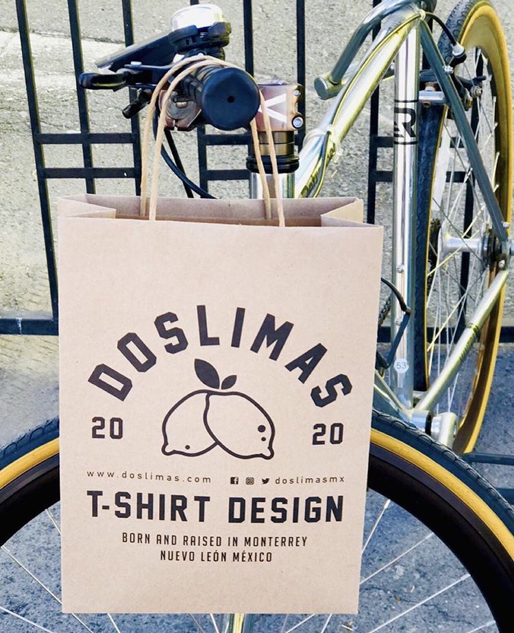doslimasmx's tweet photo. 🍋🍋🚲

#estrenandocondoslimas #diseño https://t.co/Is9XKFcdBW