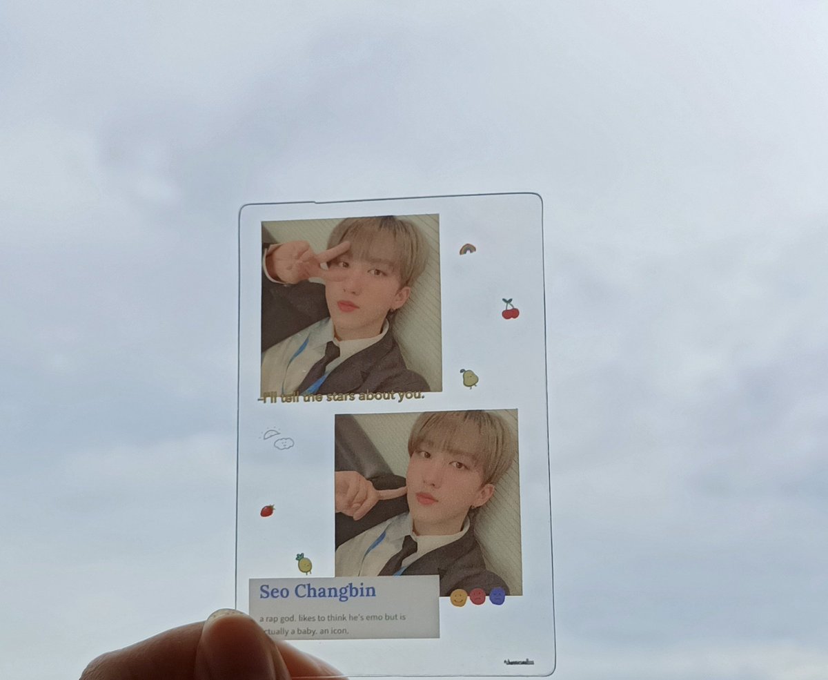 kimdngkyuu's tweet photo. i will be giving these out tmrw!!

venue : +82(#OurASTRONAUTS)
time : 12pm-2pm
rules : follow &amp; rt pinned https://t.co/VoZ4U0tTZl