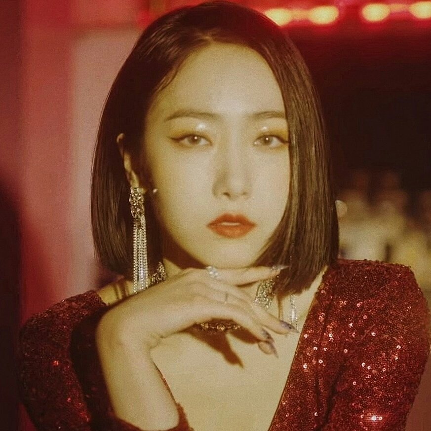 hwang_memeb's tweet photo. posting this for completion only😔hehi
#MAGO2ndTeaser
#D1toGFRIENDMAGO
@GFRDofficial https://t.co/XN4J52N2a9