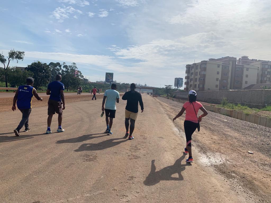 RCKla7Hills's tweet photo. 21km Challenge. Kiwatule Bridge down. Naalya next. Joined by #FAN chair Byron Aripa Fitness And Nutrition #RotaryConnect #RcKla7hills @DgNayenga @KampalaMetro @KampalaSouth @KampalaMetro @AberMarie @evelyn_namakula https://t.co/ZIDYKsb9Uh