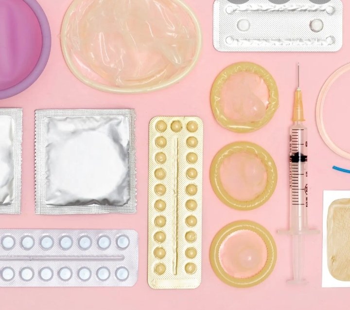 MphanaC's tweet photo. We really need to have talks about sex and contraception, unsafe sex practice however these are some of the available birth controls that can help in unawated pregnancy https://t.co/JsqR2vQEW7