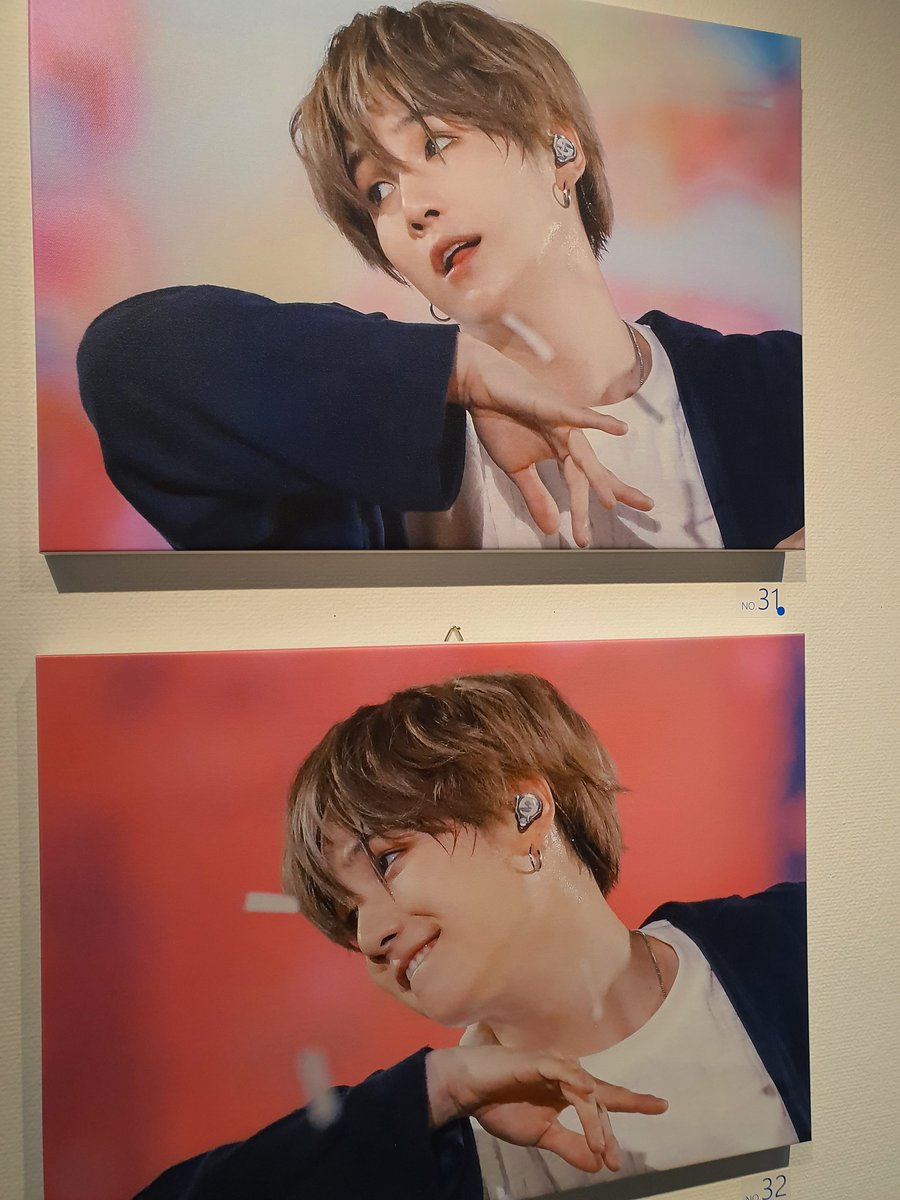 soook_89's tweet photo. @shumation_0309
#bluelightup
첫 슈가 전시회에 다녀왔어요. 사진도 너무 예쁘고 굿즈도 대박입니다👍
슈메님 부산에서 윤기 전시회 열어주셔서 고맙습니다! 또 와주실꺼져...?🙏
구매한 굿즈는 잘 사용하겠습니당💜 https://t.co/UNwdKlcgr7