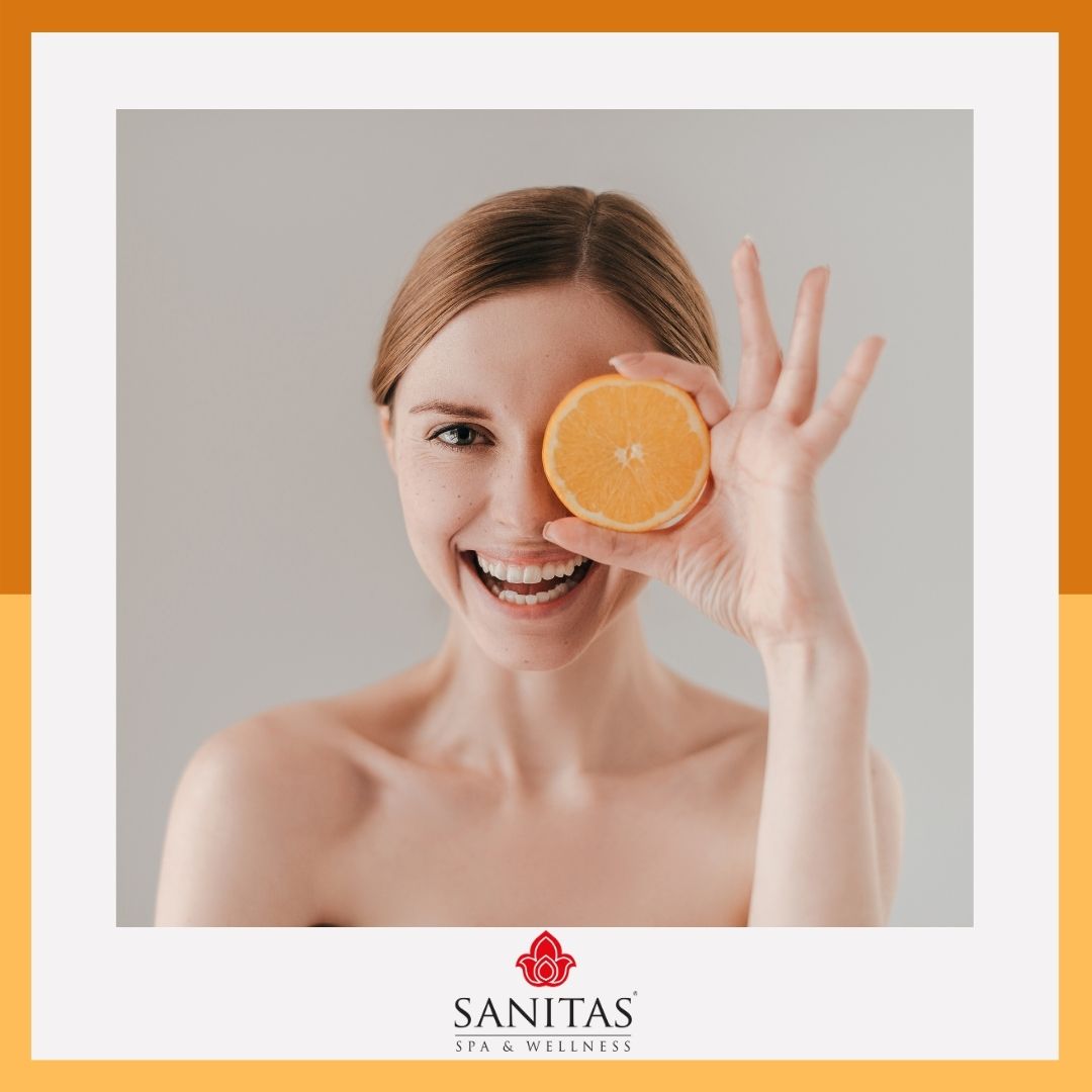 SanitasSpa's tweet photo. Mevsim geçişlerinde beslenmeyi daha düzenli ve sağlıklı kılmak oldukça önemli 🧡 Özellikle meyve tüketimi olmazsa olmazlarımızdan! 🍏🍊

Cilt yaşlanmasını engelleyici, bağışıklık sistemini güçlendirici, kan basıncını dengeleyici, kolesterolü düşürücü besinler tüketmelisiniz.✨ https://t.co/WAjn8bKQP1