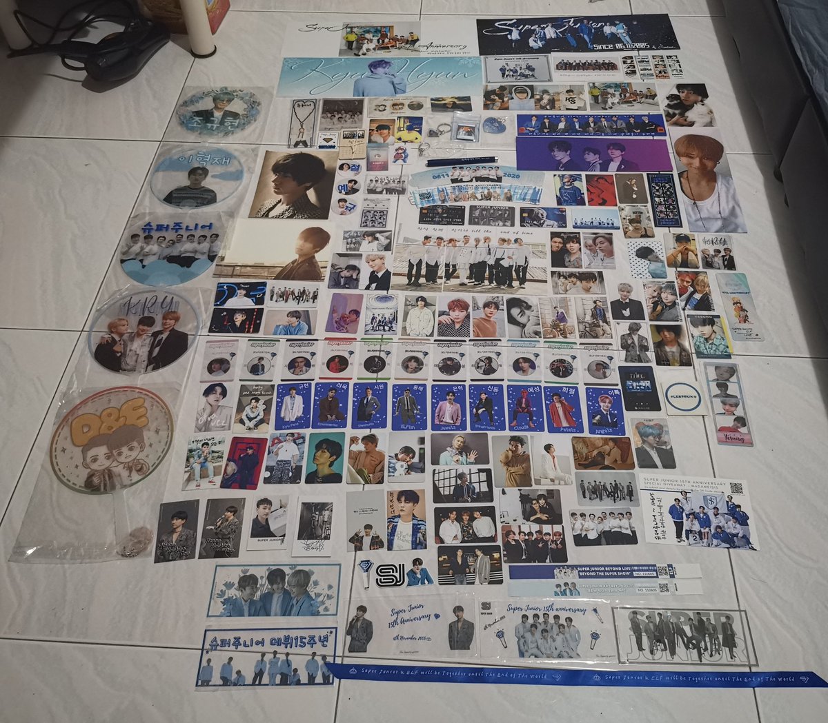 JennyYesung's tweet photo. Day1, Day2 and Day3 collection
Thanks for all amazing fs๐
Also thank you @Minhee0205 & @UnderSJSKY to the organizer for organizing both event and all the fs๐
#SJ15thAnniversary #์์ฃผ15์ฃผ๋
#15thAnniv_WalkTogether
#๋ฌ๋ ค์จ15์ฃผ๋
_์์ก๊ณ ๊ฑธ์๊น
#heartwithsapphireblue
#undersjsky https://t.co/OEpVRFaNWi