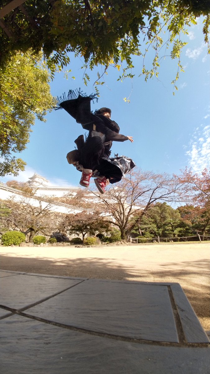 fireryo4's tweet photo. #姫路城忍者ナイト 最終日‼️
気合い入れて行くぜーー✨
姫路城にて待つ‼️
#ninjanight
#彩り華
#SwordWorks
#本若 https://t.co/zJ0V6u5qlL