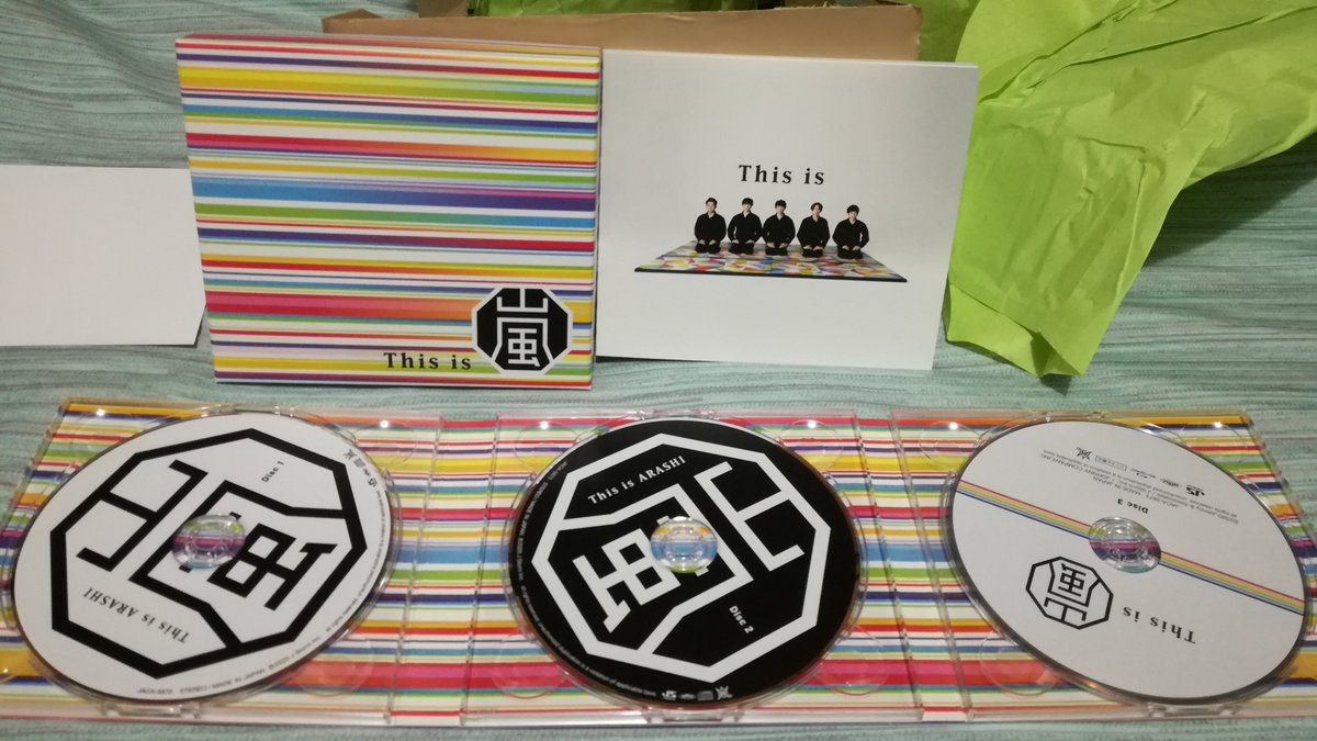 sally_m00nl1ght's tweet photo. My #Thisis嵐 album arrived Friday and is so beautiful ✨ Thank you @arashi5official @CDJapan #ARASHI #嵐 #ARASHI2020 #CDJapanhaul https://t.co/Nmsi50SxBb