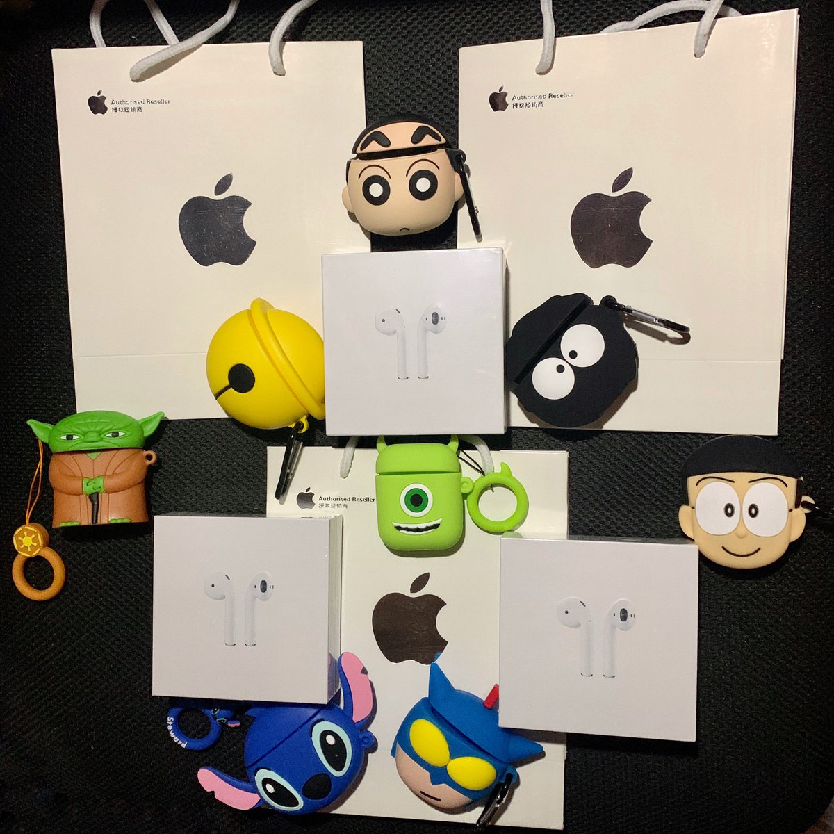 MicuChicu's tweet photo. We are down to our last 3 stocks of AIRPODS GEN 2 for this month!

FREE AIRPODS CASE AND PAPERBAG!
ONE MONTH WARRANTY!

ORIGINAL PRICE: 1550
DISCOUNTED PRICE: 1240

#airpods2 #onlineshop #airpods #mnl #pinoy #discount #sale https://t.co/B50F6pYwcl