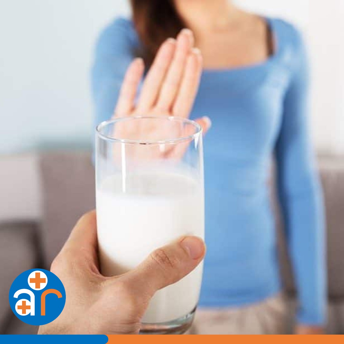 FarmAliciaRiera's tweet photo. No hay cura para la intolerancia a la lactosa 🥛
Pero puedes tratar los síntomas limitando o evitando los productos lácteos, el problema de muchas personas es que la ingesta de calcio disminuye. 
👉 Hay muchos alimentos no lácteos que contienen calcio.

#FarmaciaAliciaRiera https://t.co/PF2yOBFfkd
