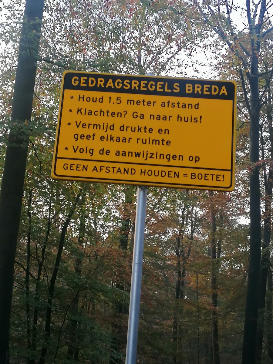 Beste mensen, het is druk in het bos, hou je aan de regels!! Om jullie te helpen herinneren hebben we deze borden geplaatst. Houd jullie en mijn dag fijn en gezond👍 #coronamaatregelen #alleensamen