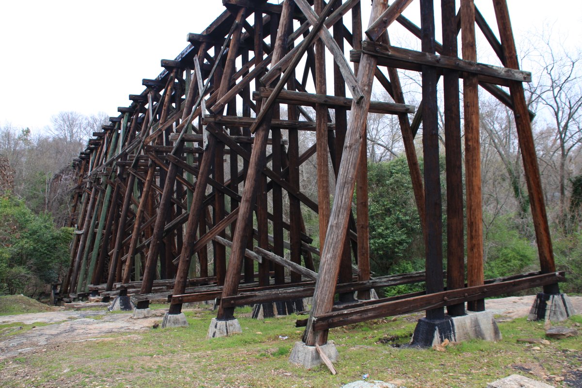 Welp, I'm reached the maximum amount of tweets you can thread together at once. Here is more of the severed end of the Murmur trestle, and I'll finish the thread after dinner. Do not doubt my thoroughness!
