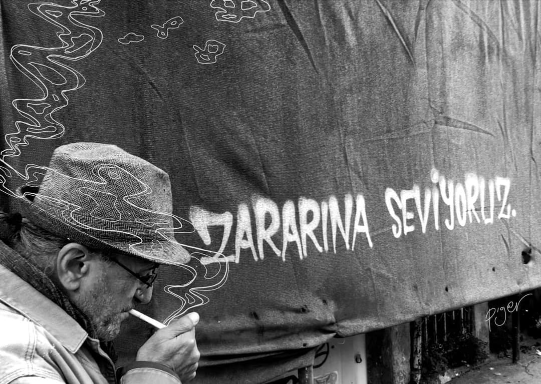 ragipart's tweet photo. "Zararına Seviyoruz"
Fotoğraf: Fatih Şimşek
#Ressam #Painter
#Pigart #RagipToklucu #PIGAR #FotoPentür #PhotoPenture #Art #İzmirdeSanat https://t.co/6mkD4jyFAH