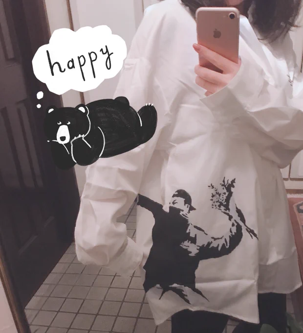 バンクシー展で買ったシャツめっちゃかわいい?♥️ 