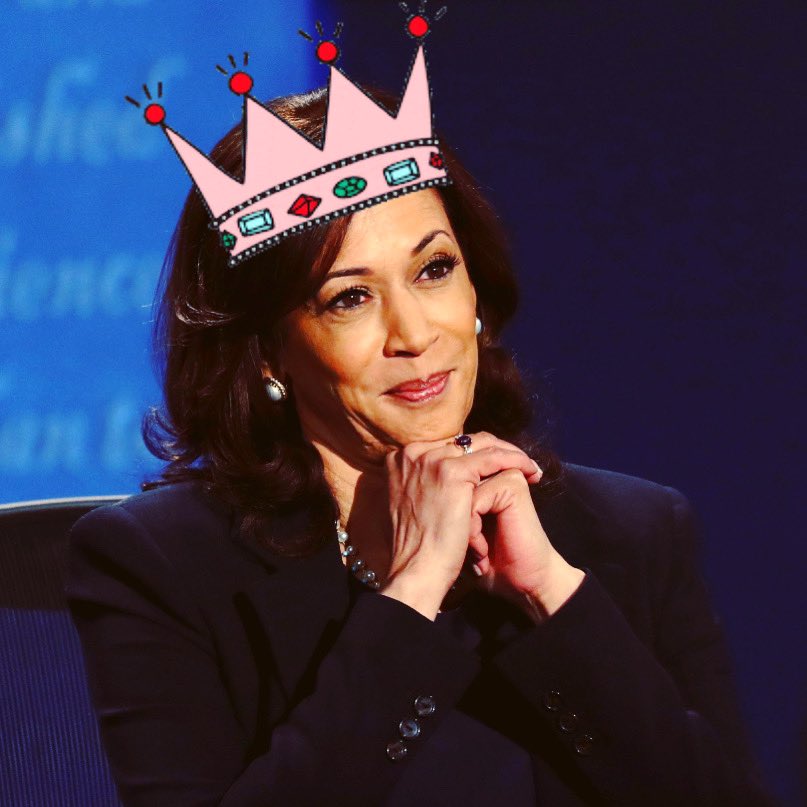 Tinnaros's tweet photo. Welcome, KWEEEEEEN 👸🏼 #Election2020 #TeamKamala  #YesWeCan #YouAreFired🍊 https://t.co/NJJY5gFeIj