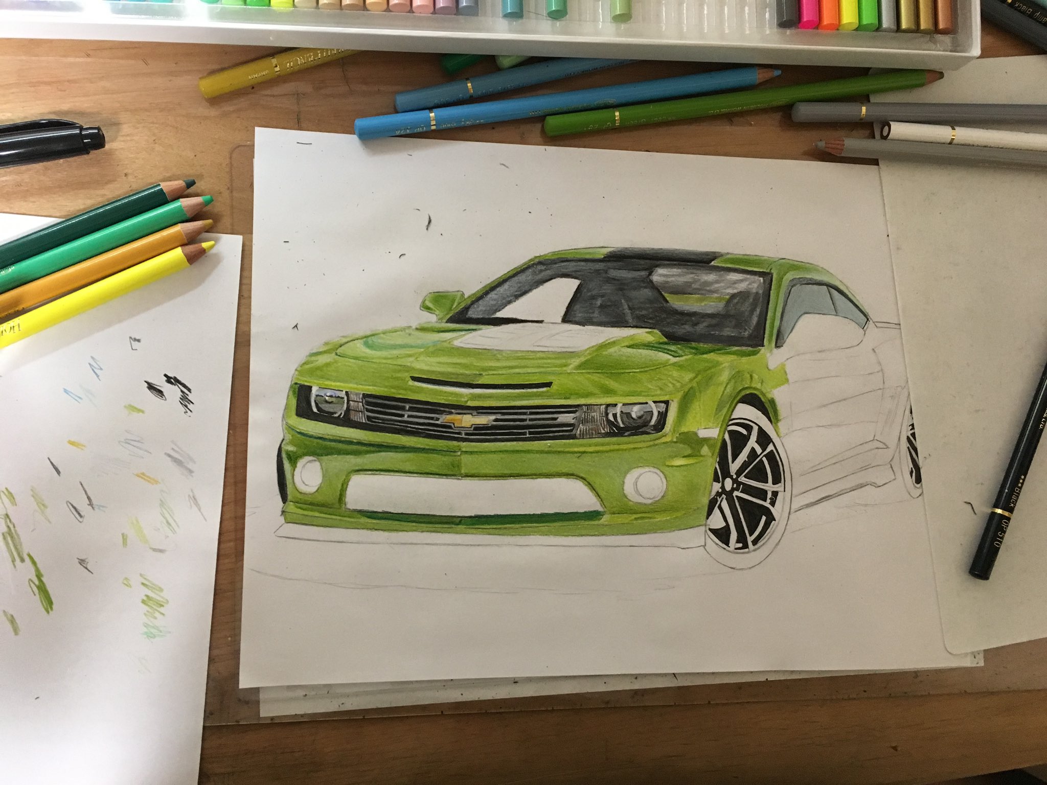 コウ 高校生の時に描いた車の色鉛筆画 シボレー カマロ 2枚目以降は制作過程です カマロ 車 シボレー 色鉛筆 イラスト 手書き 模写 手書きイラスト 自動車 過去絵 いらすと てがき T Co Afbggnf8zw Twitter