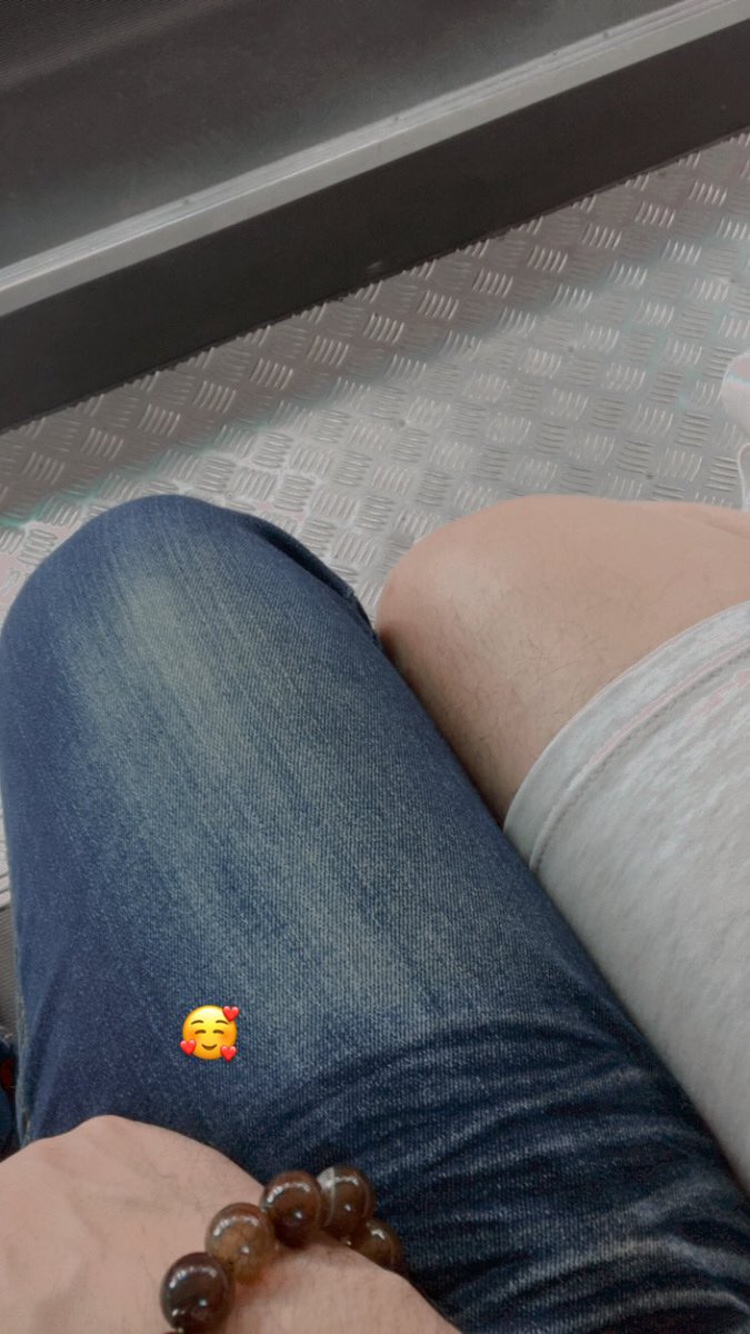 tonmai02's tweet photo. ถ้าไม่ถอย แปลว่ามันชอบกูรึป่าวว่ะ 🥰😊 #แปลรักฉันด้วยใจเธอ #ppkrit #bkpp #บิวกิ้นพีพี https://t.co/dhT9qYKyfO