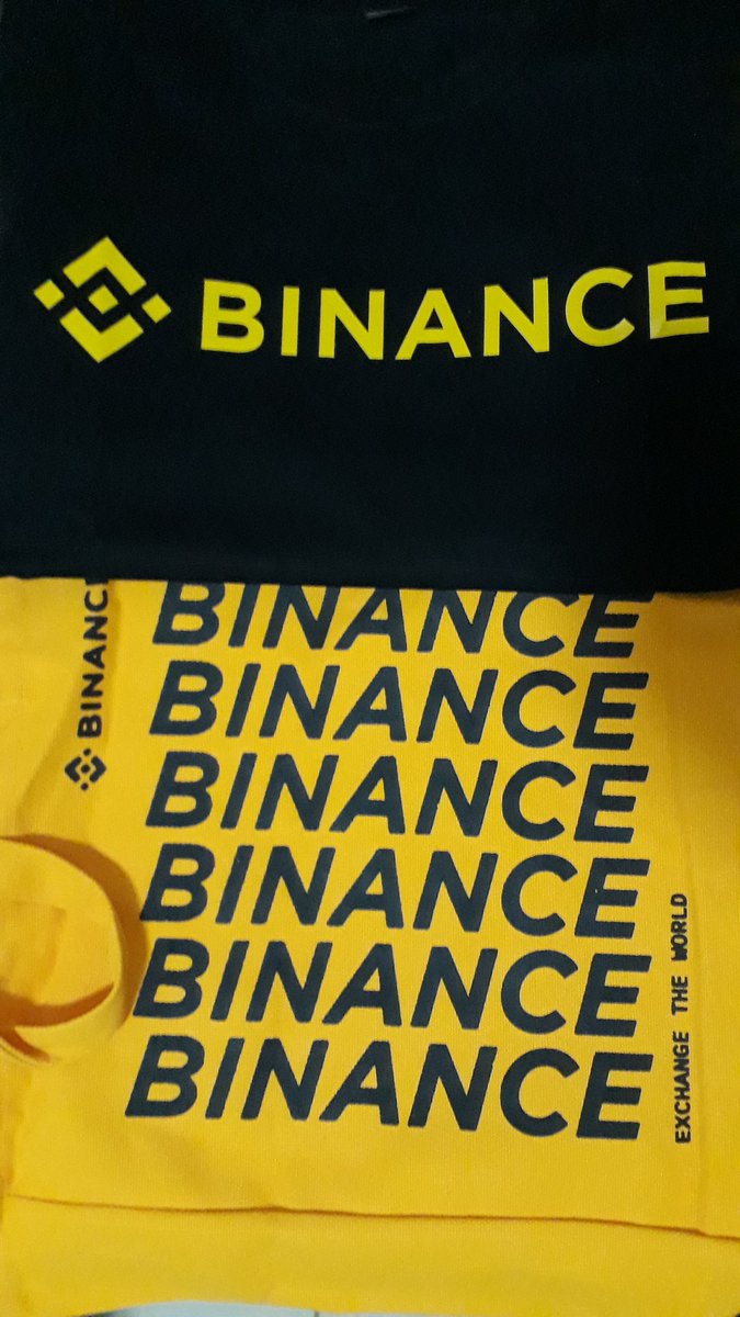sam_atilola's tweet photo. Good news!!! My #BinanceSwag landed safely. Thank you @binance @cz_binance @BinanceAfrica  #MyCryptoLife 

Still asking what is this? 
Get your free account today👉 https://t.co/T0bK79kmLp https://t.co/9Fvlx7e0Z2