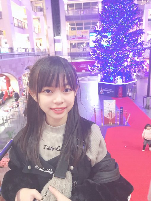 Twitterのコスプレ画像32