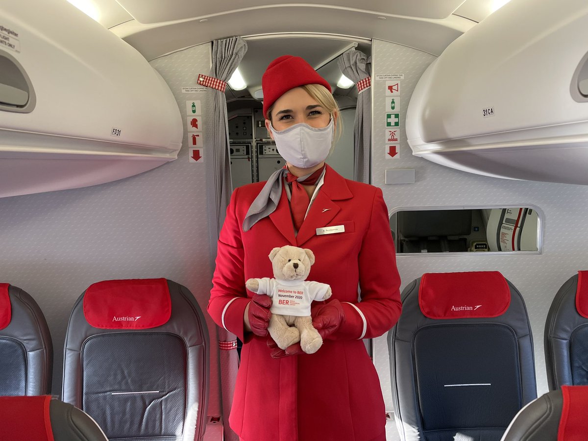 MichaelCsoklich's tweet photo. Erster @_austrian Flug vom Flughafen Berlin-Brandenburg #BER nach Wien! #Flightcast ist dabei @flughafen_wien @t_gru @PKleemannVIE @andreas_perotti @markusklopf @mleutke @IATA @LazariKalliopi https://t.co/YcxtD2hPfm