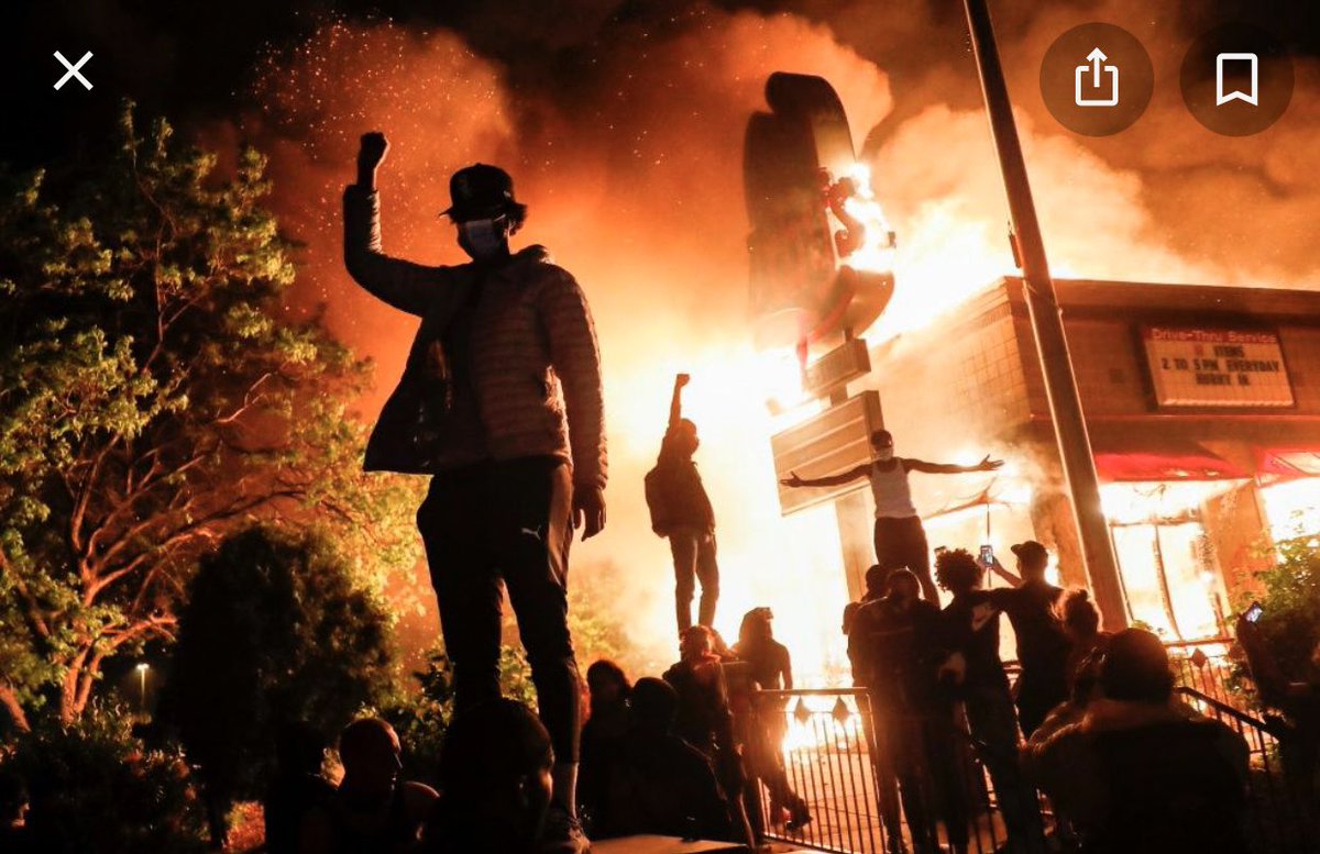 Love_USA_2's tweet photo. @smc429 @realDonaldTrump @BreitbartNews I see a couple of Trump flags. Don’t know if everyone there are Trump supporters or not? Ppl wanted info on early called election. But I don’t see any violence, rioting, burning? This is the leftist mobs https://t.co/w1qC8DR8FU