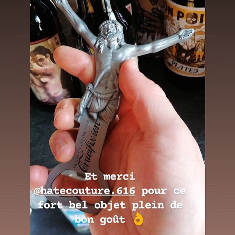 hatecouture_'s tweet photo. « Antichrist Bottle Opener » available on our shop
https://t.co/VS9FvjZ0Yq

#hatecouture #antichrist #antichristsuperstar #antichristian #satan #satanic #bottleopener #beeropener #beer #instabeer #beerstagram #ipa #craft #craftbeer #stout #biere #bier #biereartisanale https://t.co/nzATV1qrsA