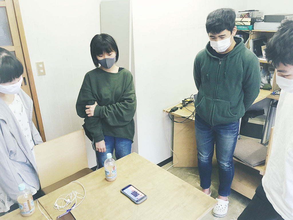 fku_mnk's tweet image. CoderDojoはコードを書いたりするんですけど、絵を描いたりiPhoneで動画編集をしたりもします。 誰かの為になんかを作る的な動機は、技術的困難を乗り越え易くするかもしれないですね。
Ninjaが良い感じに活躍できる場所がたくさんあると良いかなと存じます。
#CoderDojo紫雲