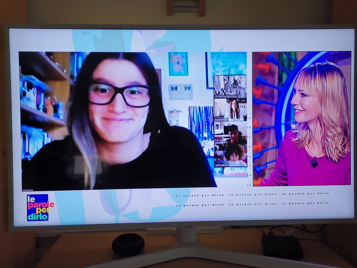 dicocredo's tweet photo. Oggi su @RaiTre #tvregime
Si parla di:
Camporella, pomiciare, scopare
Con nonchlance mentre su @RaiUno Sbergoglio, parla al nulla
🤦♂️🤦♂️ https://t.co/jE5B5iXpHQ