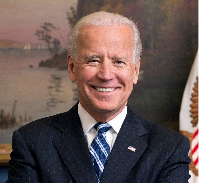 YvetteH28397331's tweet photo. #JoeBiden 46° Presidente degli Stati Uniti ! Si apre una nuova pagina per gli Stati Uniti e per il mondo. 
Coesione, non lacerazione. Integrazione, non razzismo. Solidarietà, non egoismo. Multilateralismo, non arrogante solitudine. Con lui i democratici di tutto il mondo. https://t.co/ShX4GskIbM