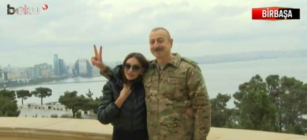 nazrenmammad's tweet photo. Nerden baksan kral haraket✌️ dmkddldm https://t.co/8Eyy20VOkU