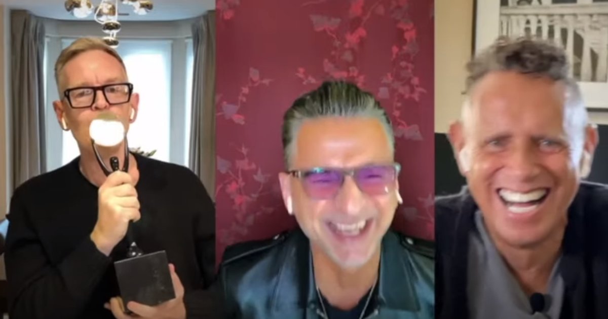 HALOBook's tweet photo. Dave says they would like to thank "all promoters across the world, who took a chance on a bunch of outside, eyeliner-wearing weirdos from Essex. And all of the wankers that didn't." :)))

That Depeche Mode Hall of Fame thing in full... 

https://t.co/zz6Q1G217a https://t.co/Qrbb3fNTfX