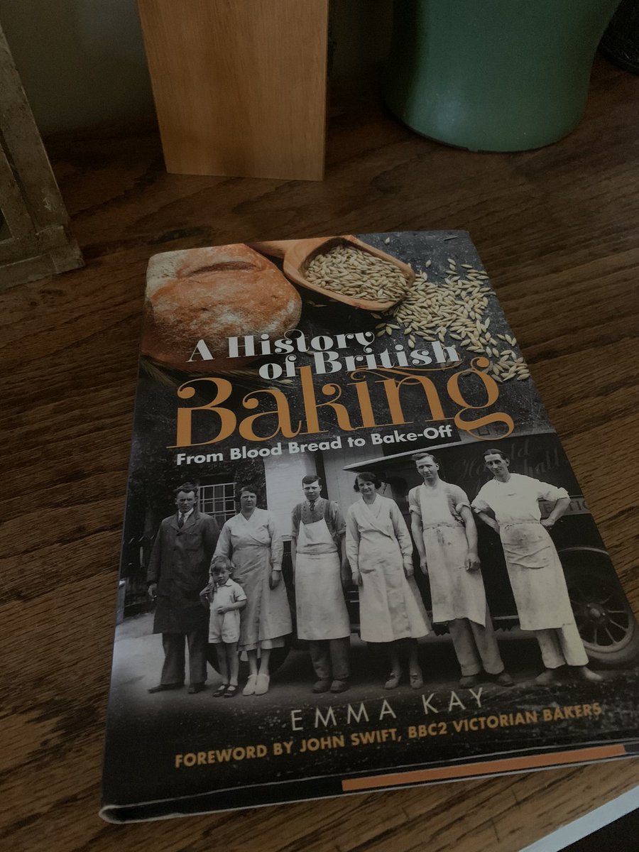 SwiftsBakery's tweet photo. A little read to start the day #history #emmakay nice Christmas present 🤔 https://t.co/WnrwuvWfVV