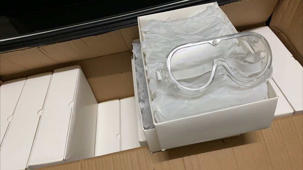 glassesonyou official tweet media