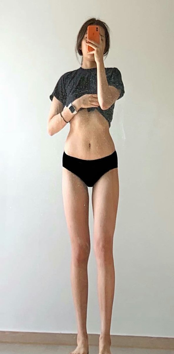 k_thinspo's tweet photo. 170cm/5'7"
54.9/121lbs

bmi:19
#fitspo https://t.co/48Vl0CMMhg