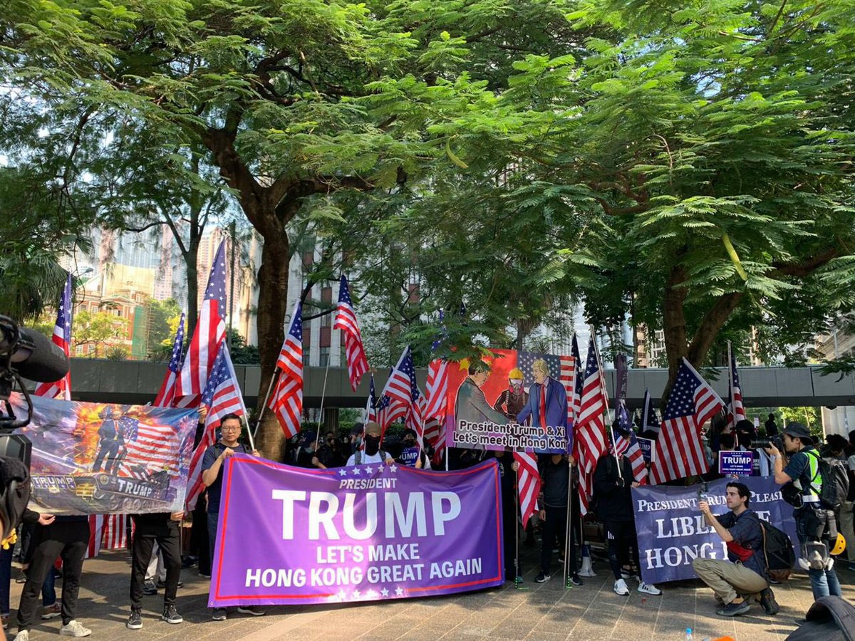 VultHk's tweet photo. I AM NOT LEAVING ! I AM NOT FUCKING LEAVING ! THE SHOW GOES ON ! THIS IS OUR HOME! AND NO ONE CAN ERASE FOR WHAT WE HAVE KEPT OUR PROMISES AND WE NEVER BOW TO MOBS AND DEEP STATE  ! @trish_regan @TeamTrump @SecPompeo @realDonaldTrump 

MAKE HONG KONG AND AMERICA GREAT AGAIN! https://t.co/mP3gEYMWjH