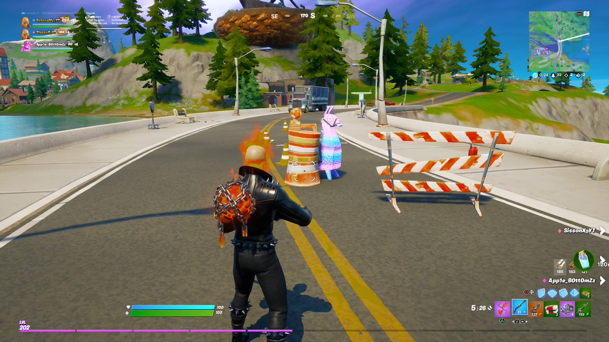 YtIntensify's tweet photo. Sometimes Larry the Llama is doing traffic control on the bridge ay Hydro16 !! #Fortnite #Funny #FNFun #Llama https://t.co/gKtdScsvM3