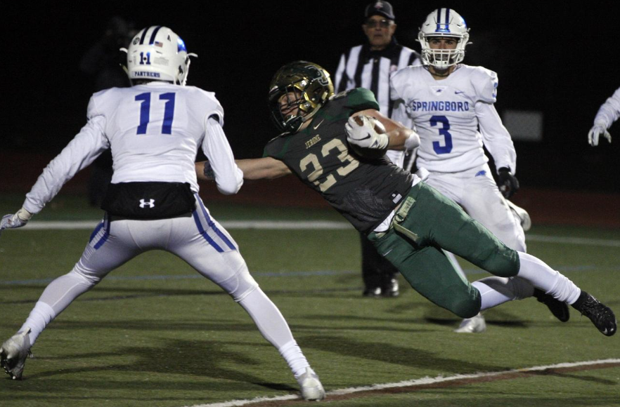 OHSAASports's tweet photo. This Date In #OHSAA History: November 8, 2019 - Dublin Jerome beat Springboro 38-31 in a thrilling five-overtime playoff game, tied for fourth for the most overtimes played in a game in OHSAA football history. (Photo credit Shane Flanigan/@ThisWeekSports) https://t.co/4NPCwltE0p