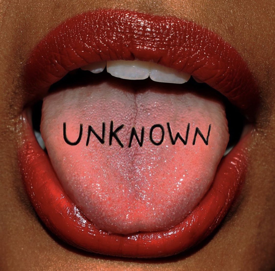 HAPPY 1ST BIRTHDAY TO OUR BABY UNKNOWN 💖 To celebrate we have created a lockdown 2.0 playlist featuring our favourite tracks throughout lockdown. open.spotify.com/user/117464470… 💓