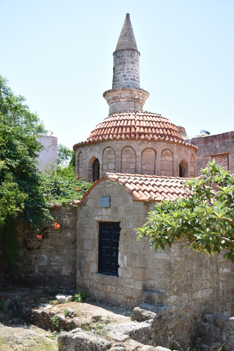 Kavaklı Mescidi, Rodos St Spyridon Church, Rhodesonly 100 meters away from the wedding hall that was once the Mosque of Sultan Mustafa lies this little mosque converted to an Orthodox chruch by the Greeks (thanks  @mimarimiras)