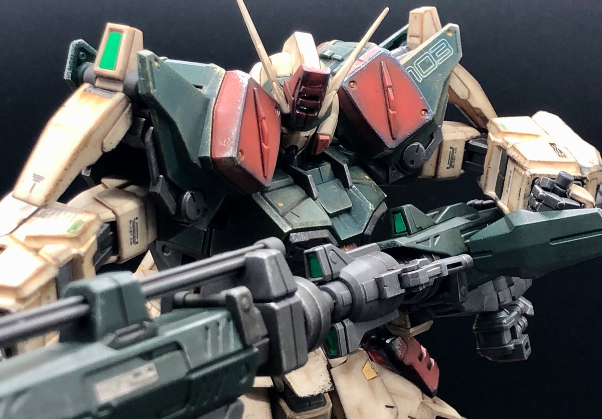 らいと 初心者もでら Mgバスターガンダム完成しましたー 今回は無塗装の整形色活かしで作成してみました バスターのカラーリングがウェザリングとマッチしててお気に入りの作品です ガンプラ ガンプラ好きと繋がりたい T Co