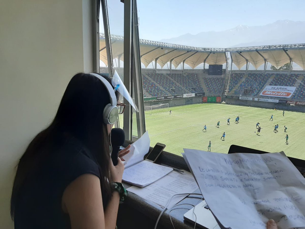 JugadosTV's tweet photo. 💜💜💜Ya nos preparamos para el Segundo Tiempo!⚽️⚽️
@Audaxfemenino 4 🆚 @ClubDIquique 0

Relata: 🎙 Coco Stadella
Comenta: 🎙 Carolina Cabello @caro_pazc 

#lasqueremosver #ellasjuegan https://t.co/rdk7ljS1sX