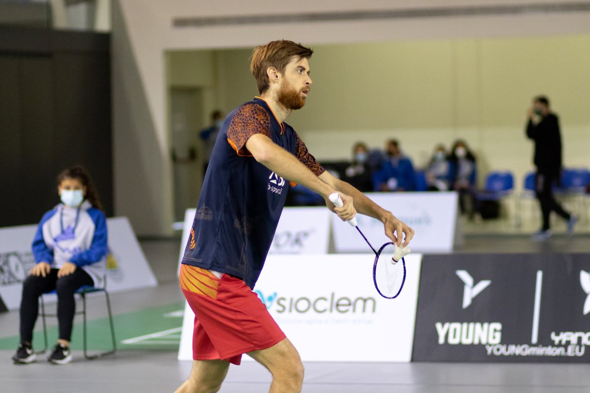 FFBaD's tweet image. Open du Portugal · Finales | 🏆 Victoire pour @BriceLeverdez1 dans le duel 🇫🇷-🇫🇷 face à @lucascorvee 21/10 21/12
🏆 Grosse perf pour le double LEVERDEZ/CORVÉE face aux jumeaux GRIMLEY 🏴󠁧󠁢󠁳󠁣󠁴󠁿 26/24 24/22 ⚡️
🥈 Léonice HUET termine à la 2ème place du podium. 10/21 11/21 face à JAQUET🇨🇭