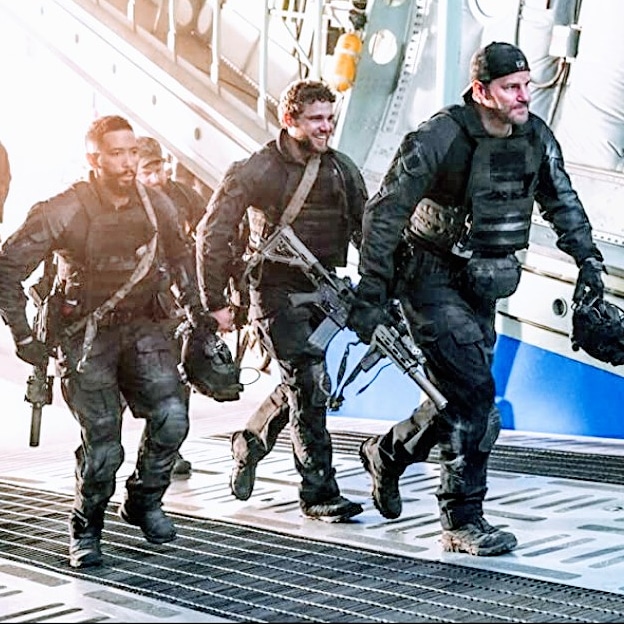 sealteamNL's tweet photo. 2️⃣4️⃣ Days! #Countdown #December2th #SealTeamseason4 #excited #Sealteam #DavidBoreanaz #neilbrownjr #maxthieriot #ajbuckley #tylergrey #justinmelnick #juddlormand #jasonhayes #rayperry #sonnyquinn #trentshaw #brockreynolds #ericblackburn #sealteamcbs #navyshow #navyseals #devgru https://t.co/dUEsYzcZ7l