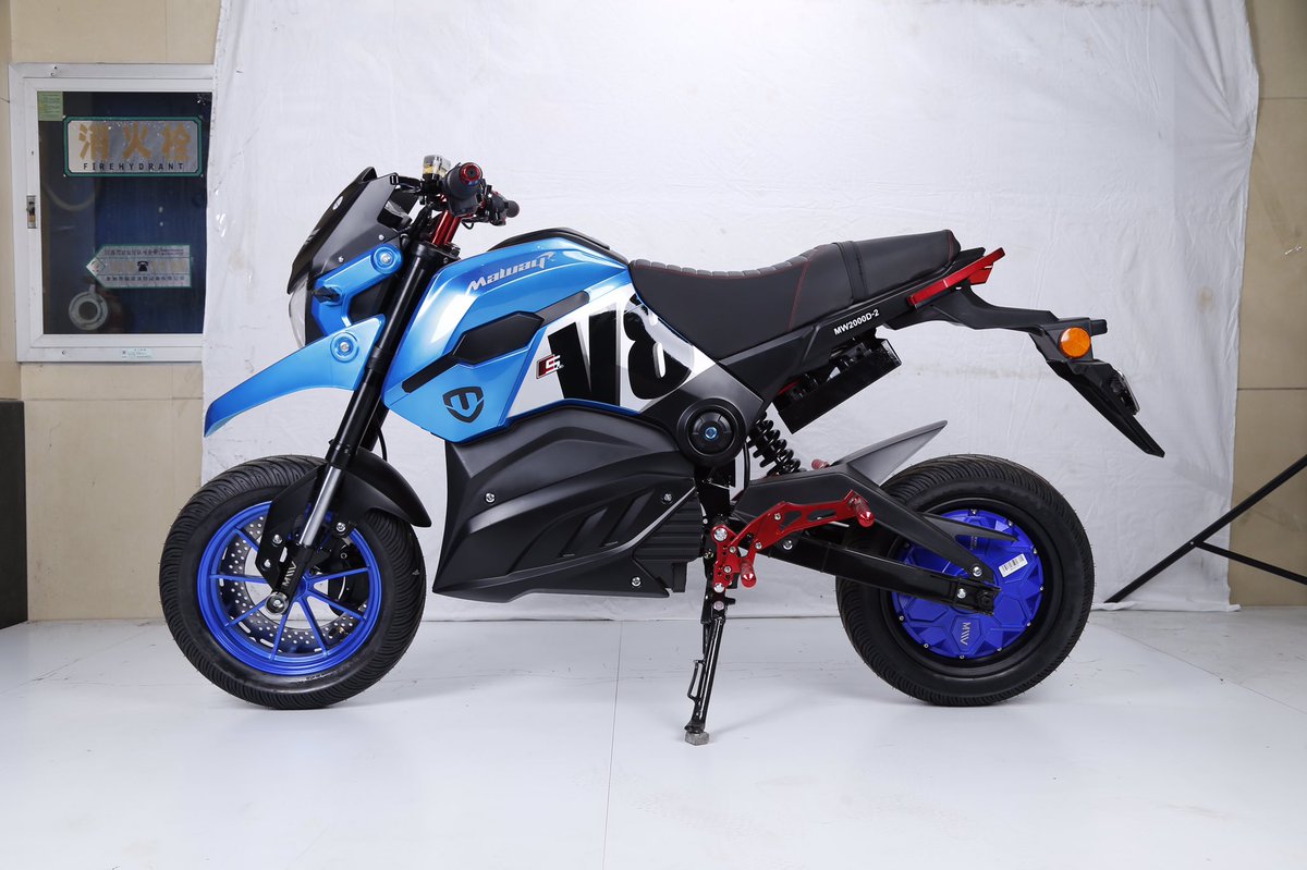 ChinaSamBicycle's tweet photo. Electric Motorcycles:2000W (80KM/h) 3000W(100Km/h)  72V 30Ah Li-ion battery,72V 40Ah Li-ion battery ,If you like this model,please add my what’s app number:+86-13255116218。                                   https://t.co/POIFb6X4fJ https://t.co/p9nTP2xShJ