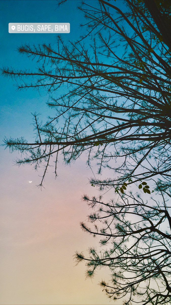 clouds243 tweet picture