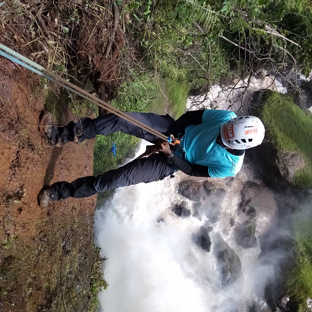 Samclimb254's tweet photo. "As long as I live I'll hear waterfalls, winds and birds sing." John Muir
Nthenge njeru waterfalls.... Amazing adventure where waterfall abseil connect the thrill. Let's connect and abseil.
Thanks Gitonga Wa Wandai Rose Kimondo Florence Abigail and all for making this happen. https://t.co/LoHEsClORX