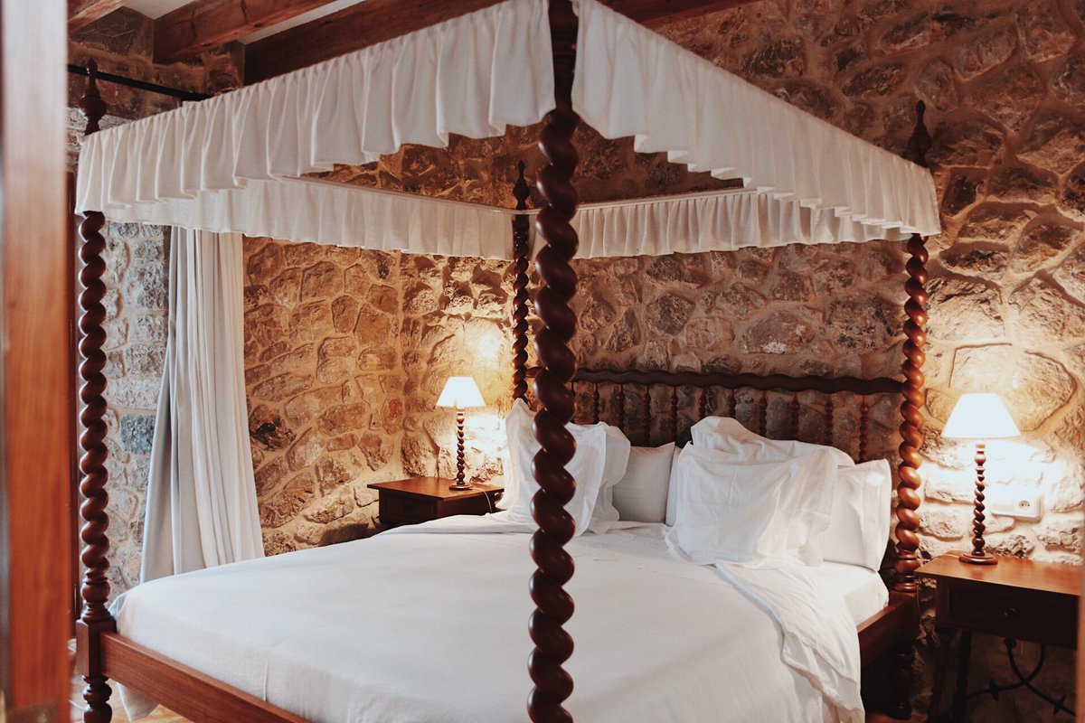 rutasyrutinas's tweet image. Hoteles con encanto en Mallorca 💕 Esta es nuestra habitación en el petit hotel de Cas Comte en #Lloseta 🏡 #somdemallorca #mallorcainspires