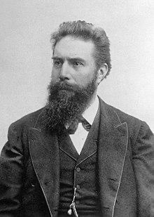 radtechatlanta's tweet photo. On this day in 1895, Wilhelm Roentgen discovered x-rays. Today is the international day of radiology and the start of NRTW 2020. 

Make sure you take some time this week to celebrate your profession and your colleagues. https://t.co/qNdyZZM04t