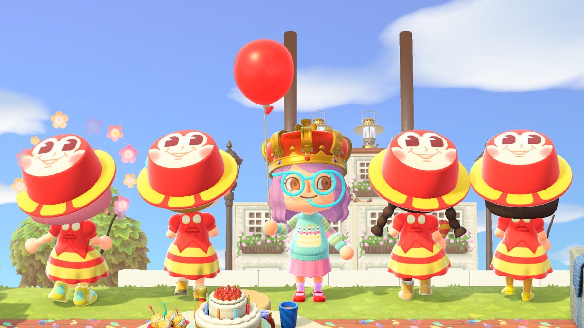 Mors_ilomilo's tweet photo. Happy birthday @egay_sim !!! we love you a lot!! I wish you a day full of love, laughs and delicious food jiji https://t.co/kg1Gg6ERvF