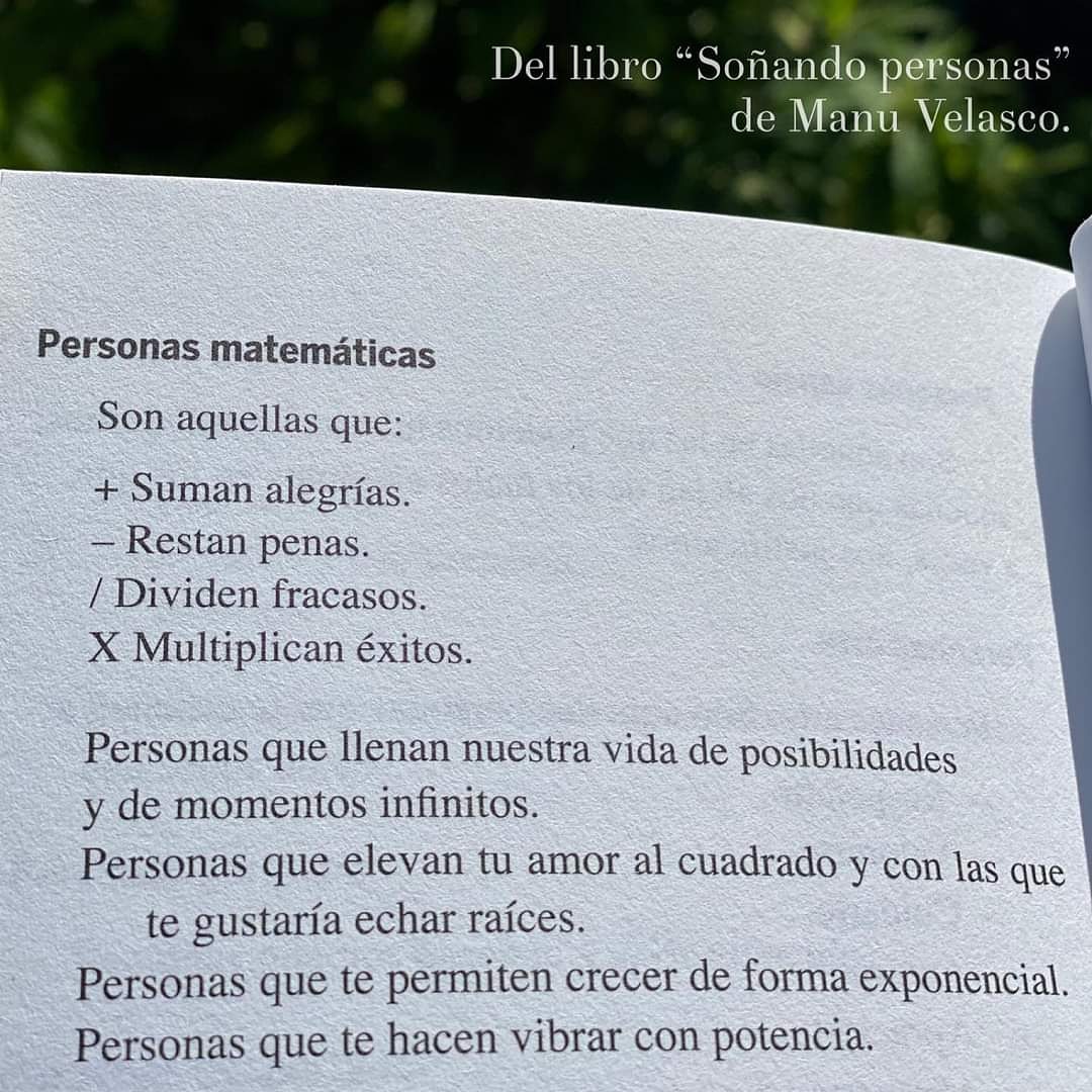 AnaHappyCuky's tweet photo. Parece que somos esenciales ¿Tú que piensas? #SoyMatematica #LaVidaaDesdeOtraPerspectiva #7fantasticas #Infinito https://t.co/CpcsRH9fLF